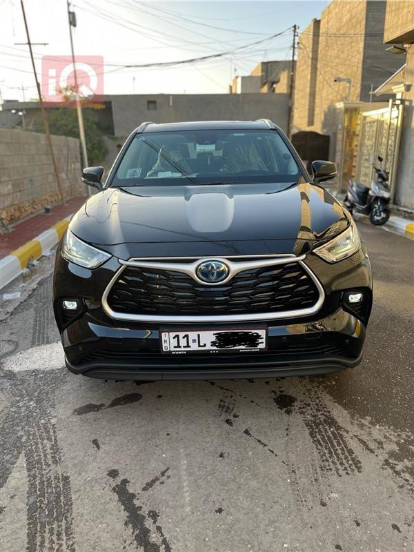 Toyota for sale in Iraq